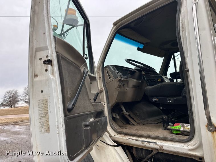 image for item FK1771 2001 Sterling L9500 dump truck