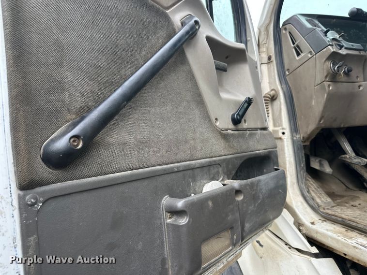 image for item FK1771 2001 Sterling L9500 dump truck