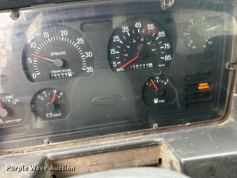 image for item FK1771 2001 Sterling L9500 dump truck