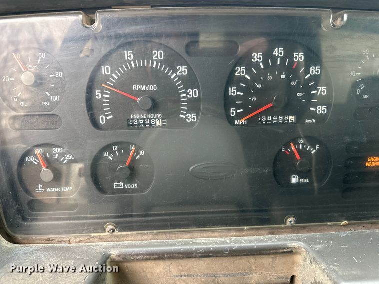 image for item FK1771 2001 Sterling L9500 dump truck