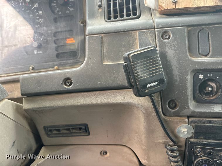 image for item FK1771 2001 Sterling L9500 dump truck