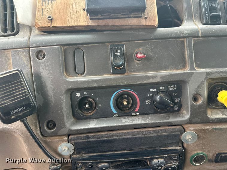 image for item FK1771 2001 Sterling L9500 dump truck