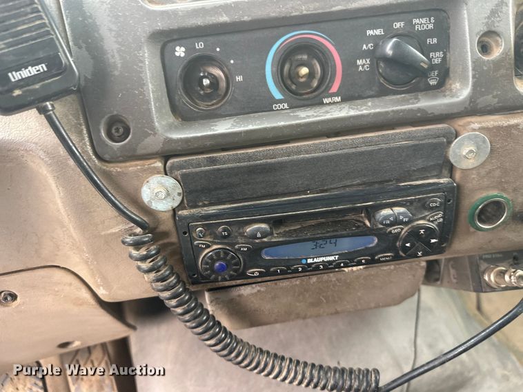 image for item FK1771 2001 Sterling L9500 dump truck