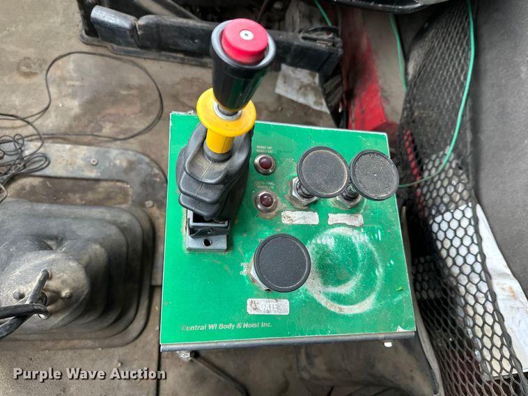 image for item FK1771 2001 Sterling L9500 dump truck