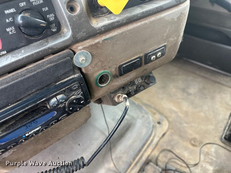 image for item FK1771 2001 Sterling L9500 dump truck