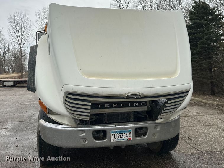 image for item FK1771 2001 Sterling L9500 dump truck