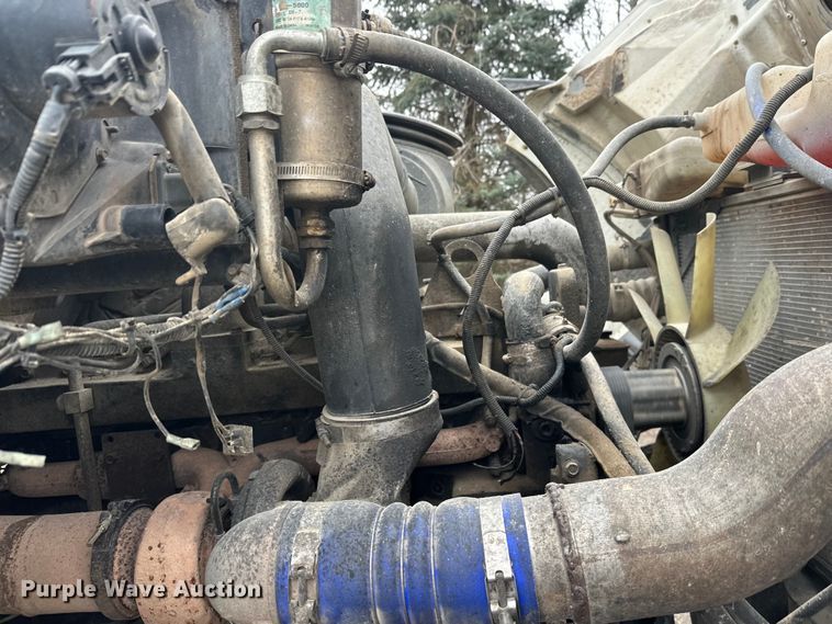 image for item FK1771 2001 Sterling L9500 dump truck