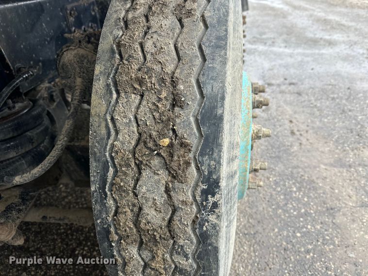 image for item FK1771 2001 Sterling L9500 dump truck