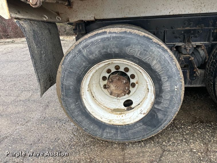 image for item FK1771 2001 Sterling L9500 dump truck