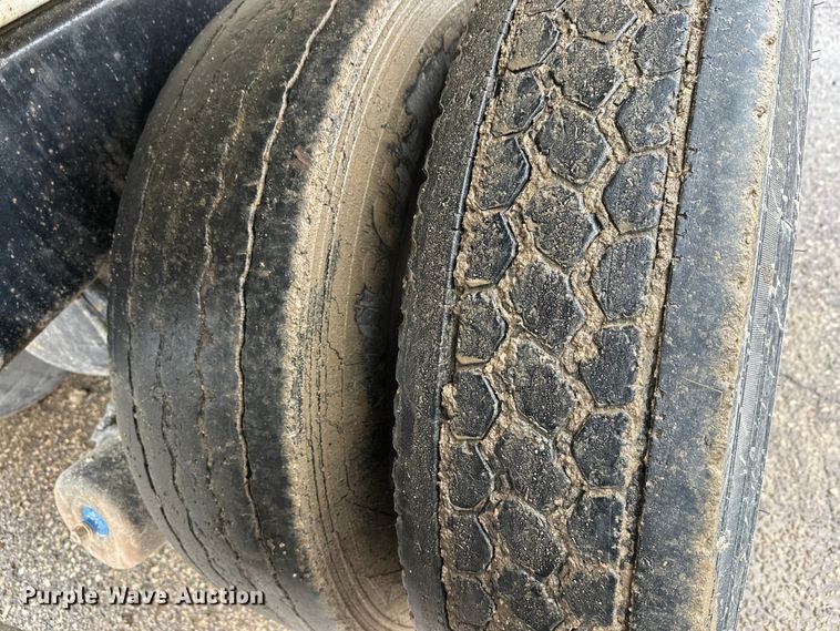 image for item FK1771 2001 Sterling L9500 dump truck