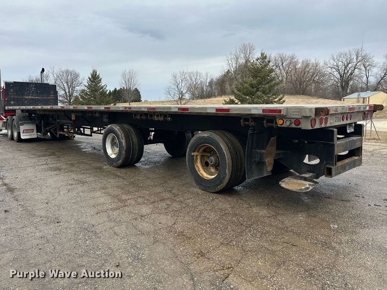 image for item FK1773 2005 Utility flatbed trailer