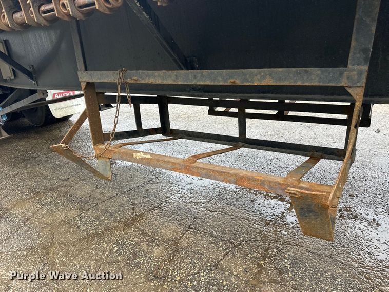 image for item FK1773 2005 Utility flatbed trailer