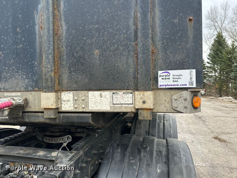 image for item FK1773 2005 Utility flatbed trailer