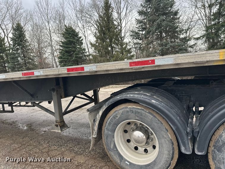 image for item FK1773 2005 Utility flatbed trailer