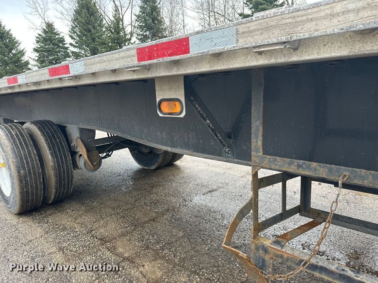 image for item FK1773 2005 Utility flatbed trailer