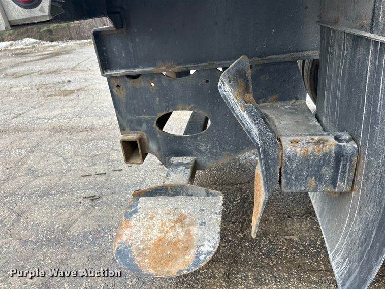 image for item FK1773 2005 Utility flatbed trailer