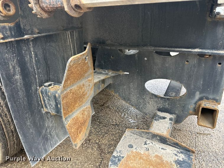 image for item FK1773 2005 Utility flatbed trailer