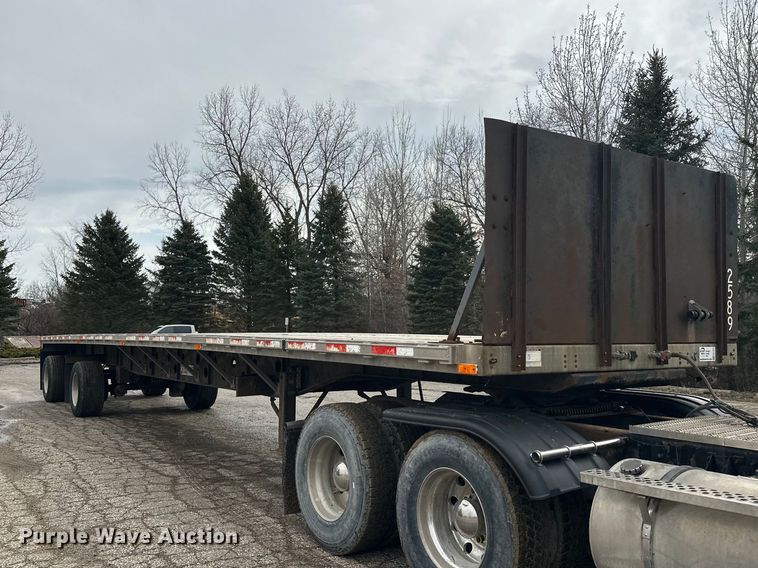 image for item FK1774 2008 Transcraft  flatbed trailer