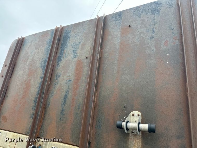 image for item FK1774 2008 Transcraft  flatbed trailer