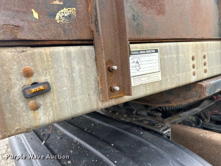 image for item FK1774 2008 Transcraft  flatbed trailer