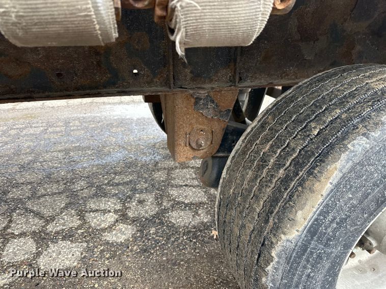 image for item FK1774 2008 Transcraft  flatbed trailer