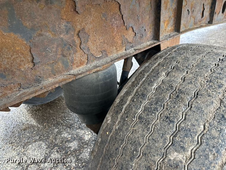 image for item FK1774 2008 Transcraft  flatbed trailer