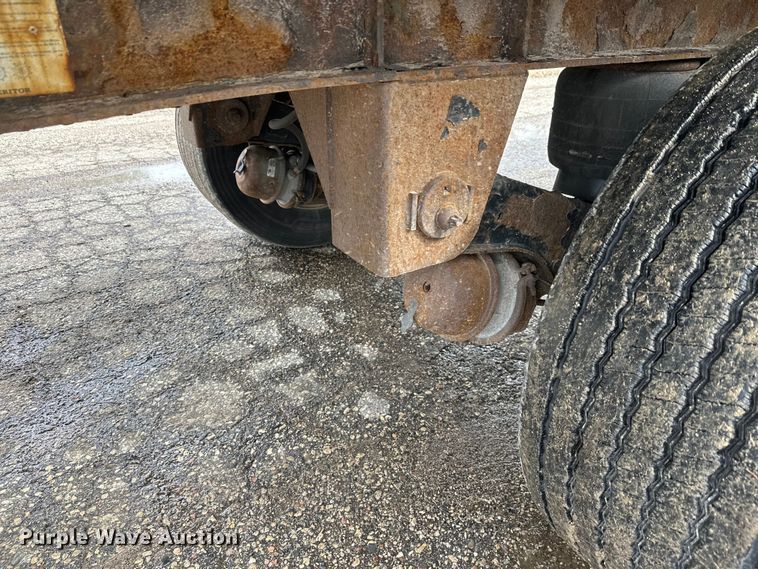 image for item FK1774 2008 Transcraft  flatbed trailer