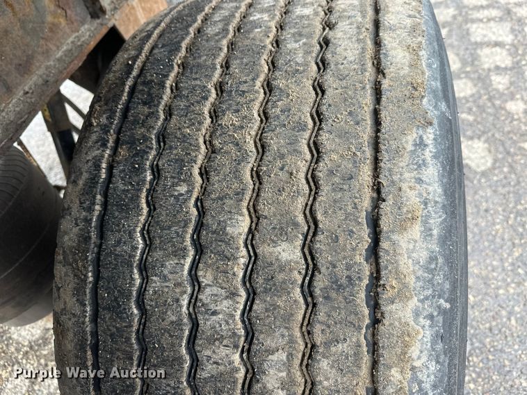 image for item FK1774 2008 Transcraft  flatbed trailer