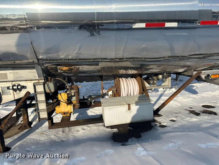 image for item FK1813 1991 Brenner tank trailer