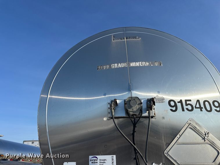 image for item FK1813 1991 Brenner tank trailer