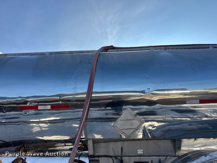 image for item FK1813 1991 Brenner tank trailer