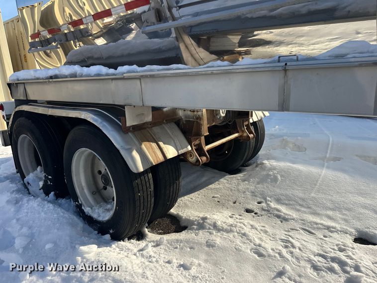 image for item FK1813 1991 Brenner tank trailer