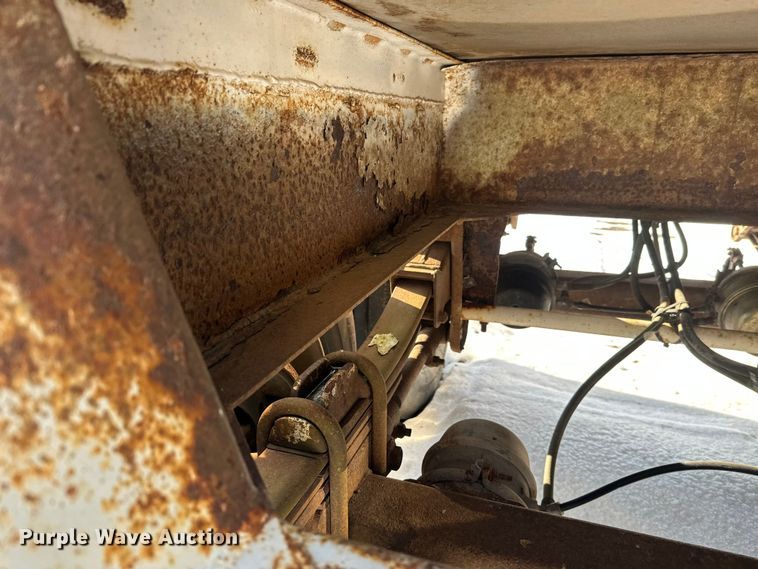 image for item FK1813 1991 Brenner tank trailer