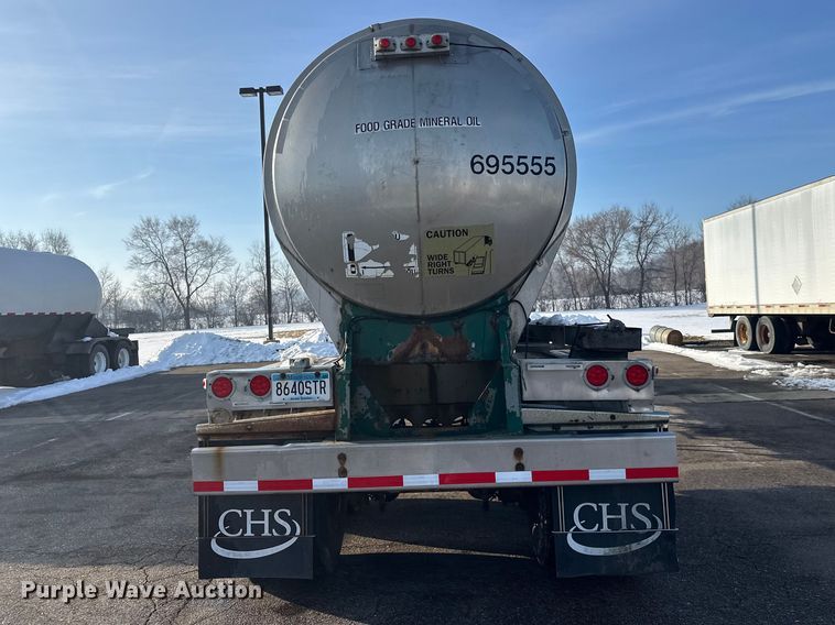 image for item FK1814 1969 Fruehauf tank trailer