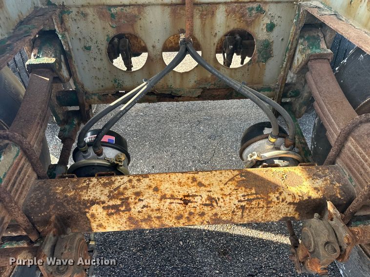 image for item FK1814 1969 Fruehauf tank trailer