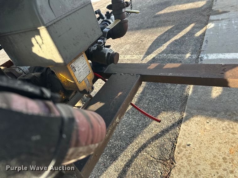 image for item FK1814 1969 Fruehauf tank trailer