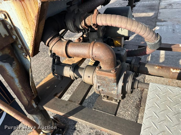 image for item FK1814 1969 Fruehauf tank trailer