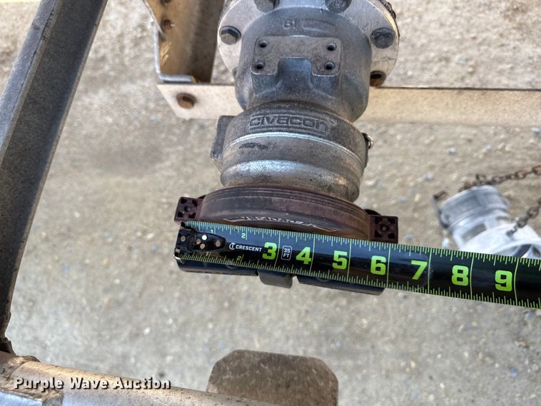 image for item ND9463 2009 Heil tank trailer