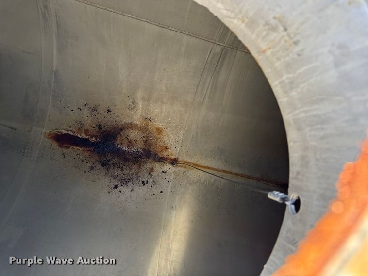 image for item ND9464 2008 Polar tank trailer