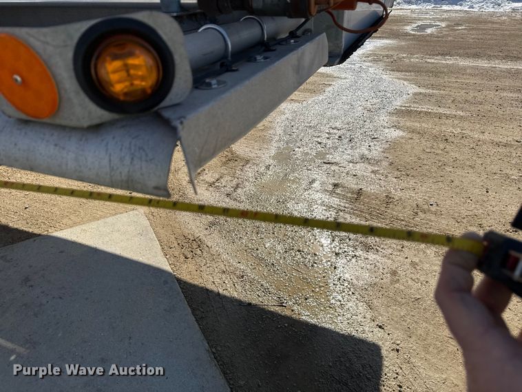 image for item ND9464 2008 Polar tank trailer