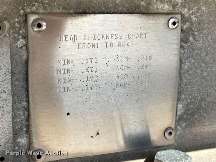 image for item ND9464 2008 Polar tank trailer