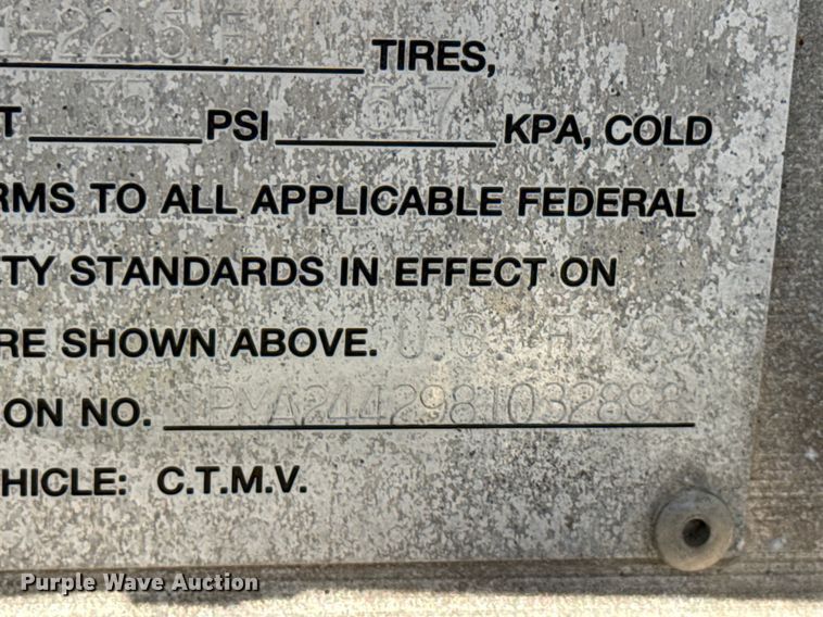 image for item ND9464 2008 Polar tank trailer