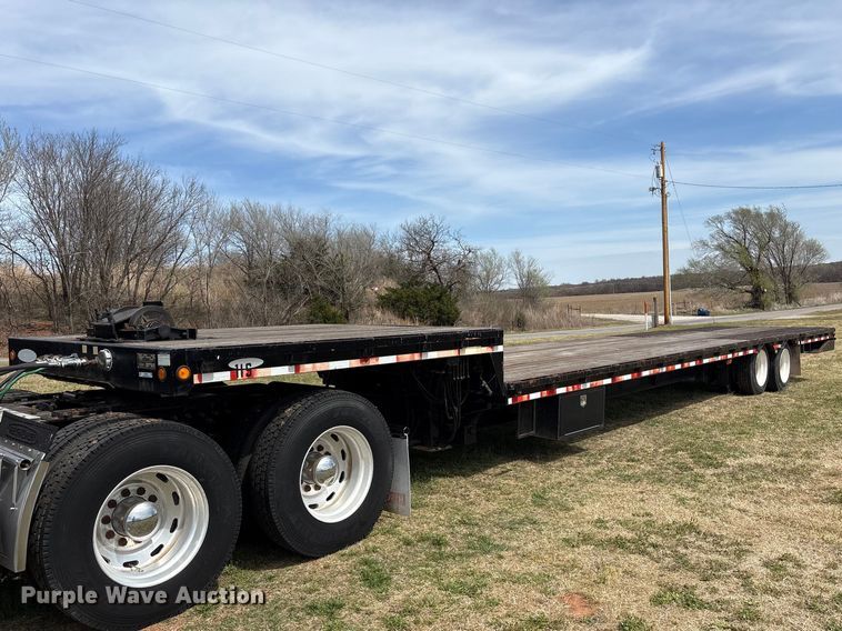 image for item NK9050 1999 Ledwell HT48102HT tilt deck hydraulic tail equipment trailer