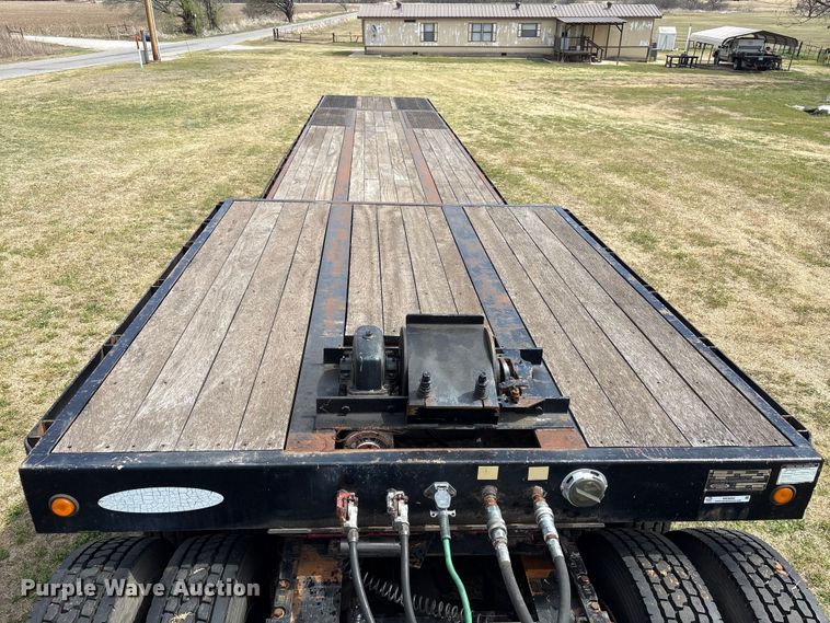 image for item NK9050 1999 Ledwell HT48102HT tilt deck hydraulic tail equipment trailer