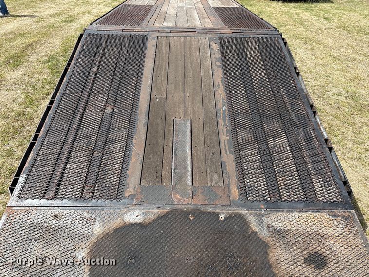 image for item NK9050 1999 Ledwell HT48102HT tilt deck hydraulic tail equipment trailer