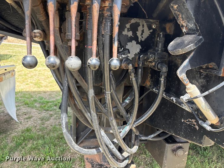 image for item NK9050 1999 Ledwell HT48102HT tilt deck hydraulic tail equipment trailer