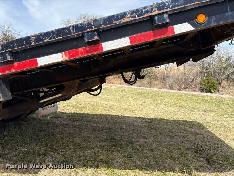 image for item NK9050 1999 Ledwell HT48102HT tilt deck hydraulic tail equipment trailer