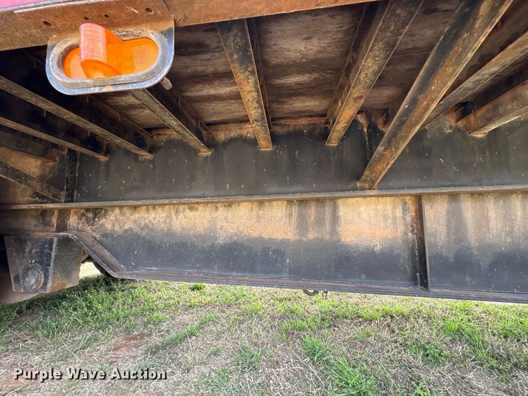 image for item NK9050 1999 Ledwell HT48102HT tilt deck hydraulic tail equipment trailer