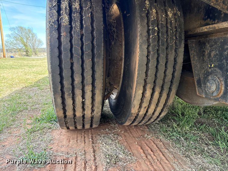 image for item NK9050 1999 Ledwell HT48102HT tilt deck hydraulic tail equipment trailer