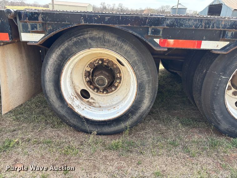 image for item NK9050 1999 Ledwell HT48102HT tilt deck hydraulic tail equipment trailer